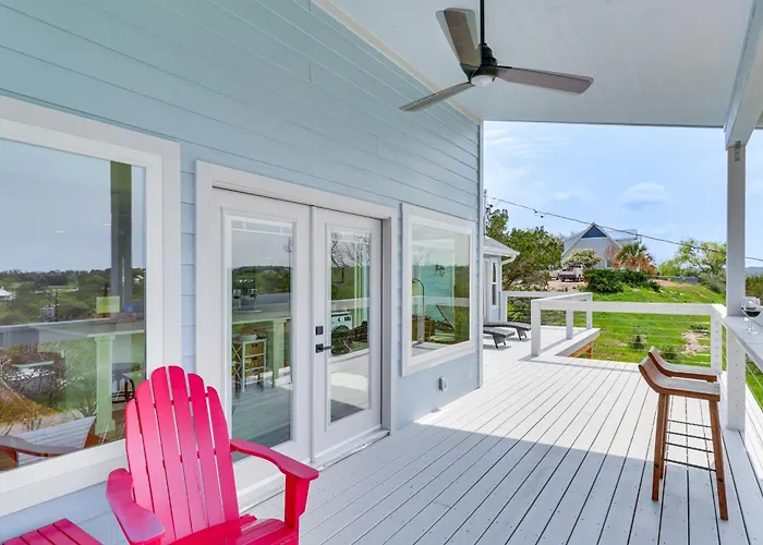 Serene Burnet Getaway W/ Buchanan Lake Views!