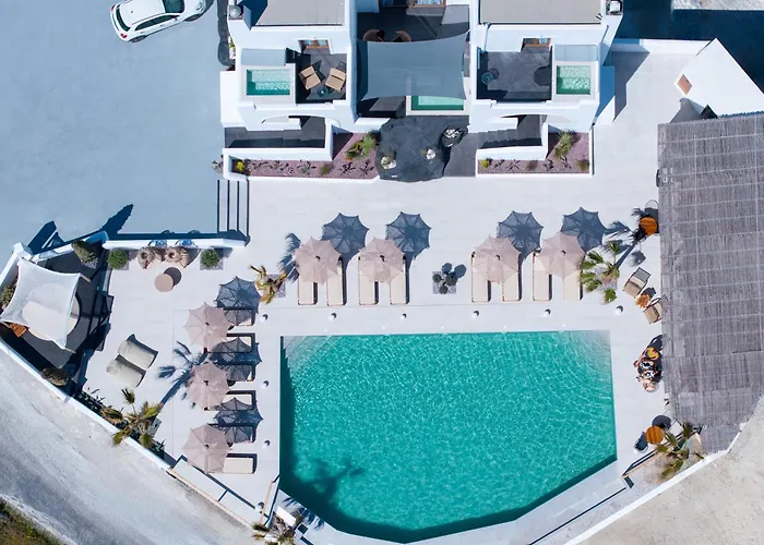 Family resorts Leon Luxury Suites