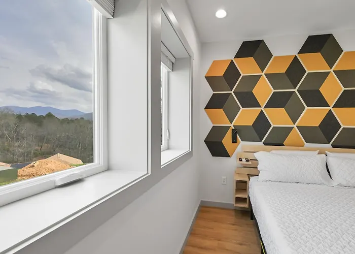 Mon Tresor, Modern Mountain Views With Deck