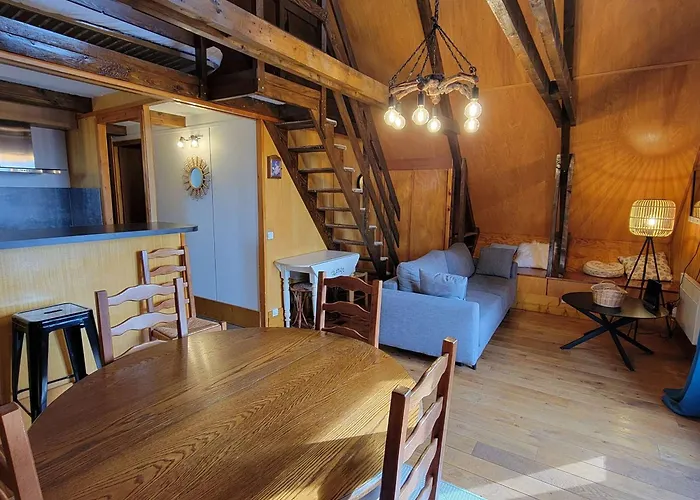 Chalet 5 personnes, proche ski et rando, balcon sud, TV, lave-linge - FR-1-393-165