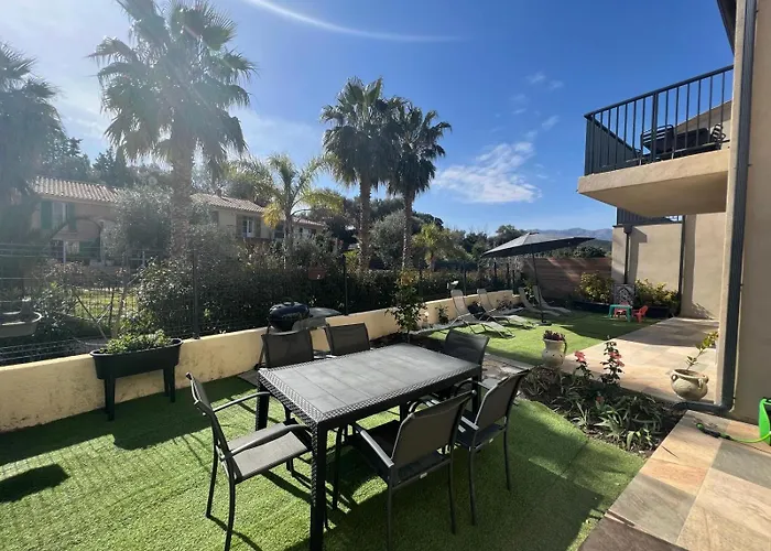 Jardin et 2 chambres centre St Florent