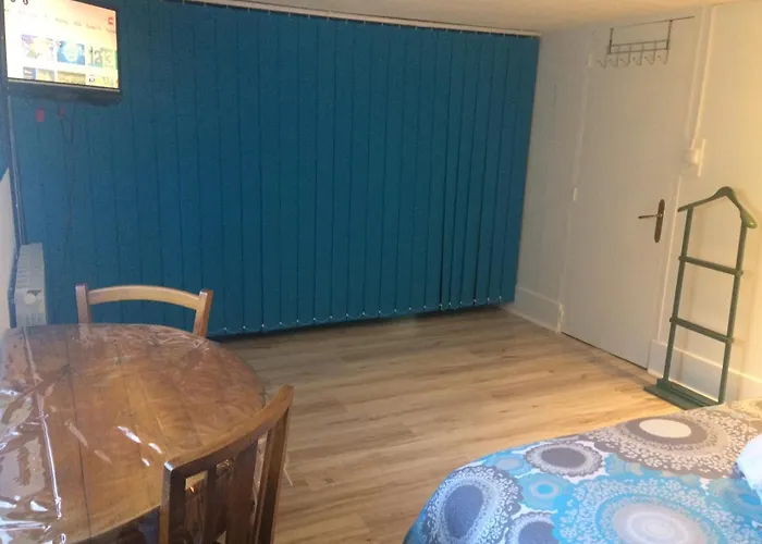 Chambre et sanitaires privés