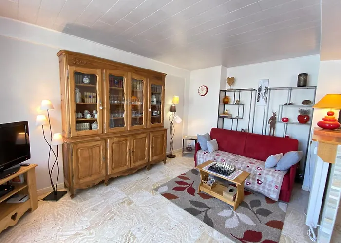 06BP - Beautiful 6-person apartment in Valberg