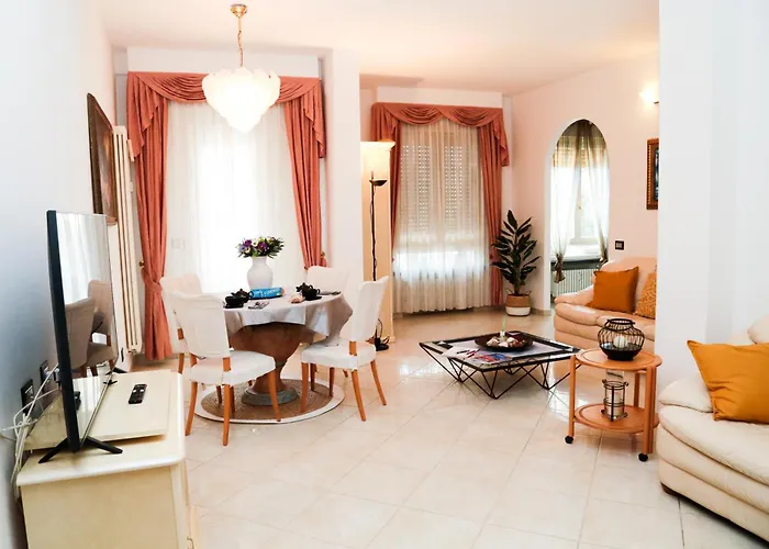 Guest House Manara