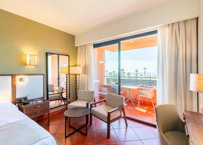 Puerto Antilla Grand Hotel