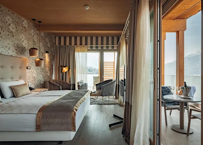 Hotel sulla spiaggia: Hotel Villa Madruzzo