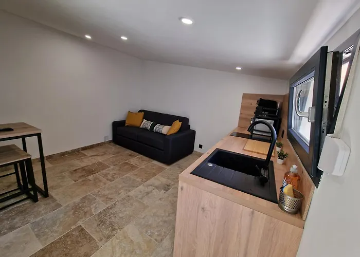 au petit îlet