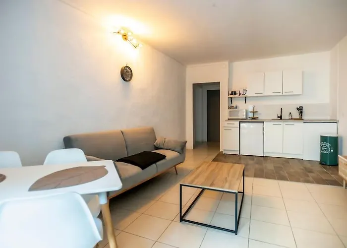 Appartement 2 chambres avec terrasse&parking gratuit Centre Malaucène, Mont Ventoux