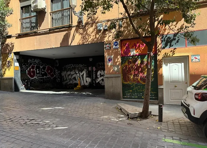 Resort: Hostal Abadia Madrid