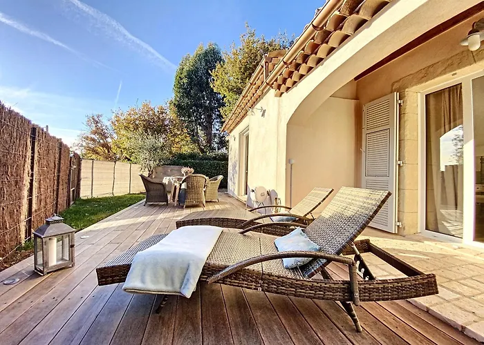 Villa L'émeraude - Maison d'Hôtes - Jardin et parking privés - Valbonne