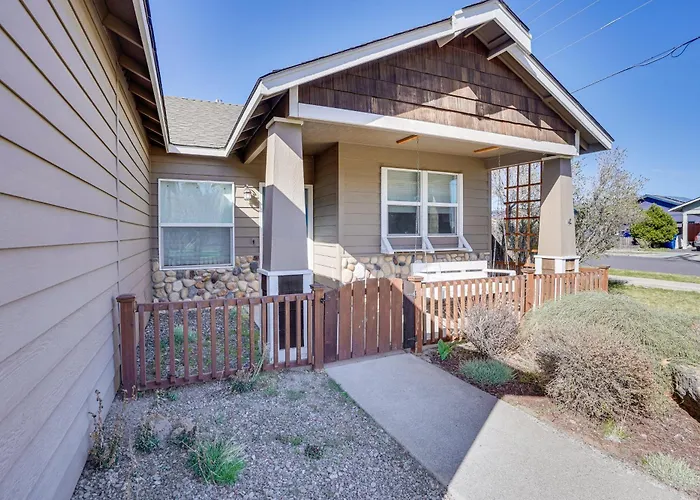 Charming Bend Home W/ Porch & Yard: Great Location