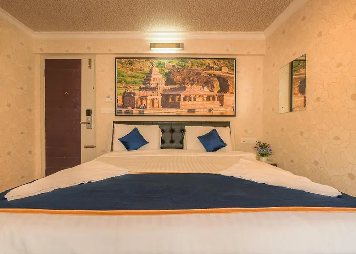 Seasons Suites Jp Nagar