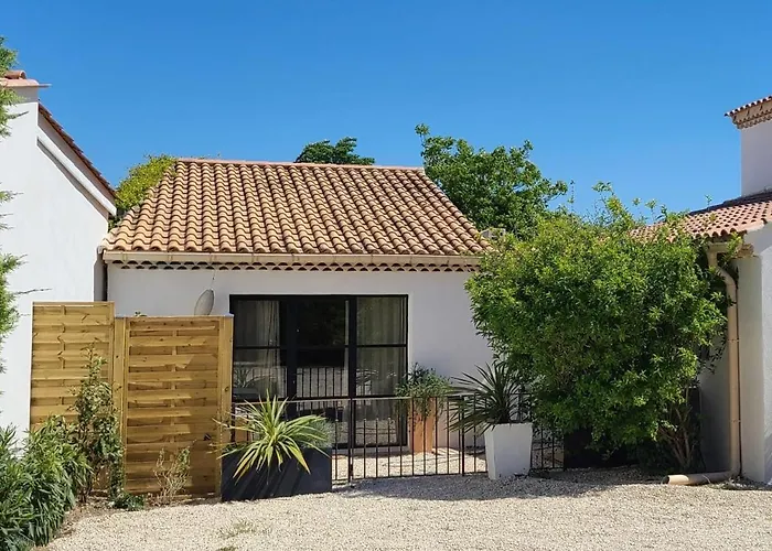 Saskia's loft Mazan -Studio cosy au calme proche du Ventoux