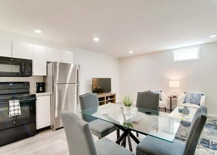 Nn - The Zephyr B - Crestview 1-Bed 1-Bath