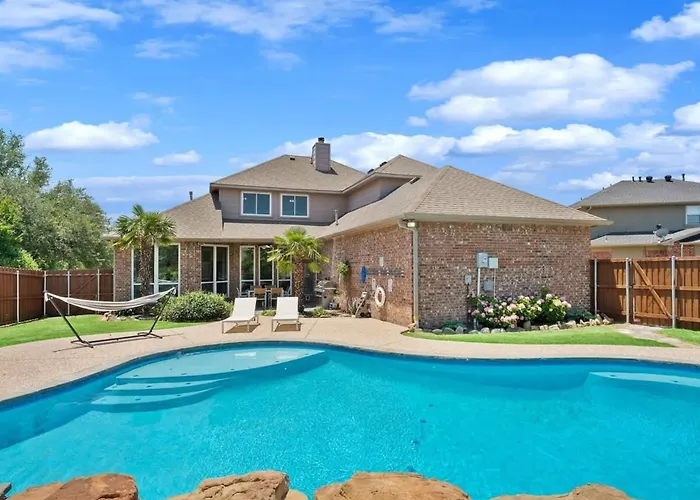 Southern Charm & Luxury Living - Bbq & Pool