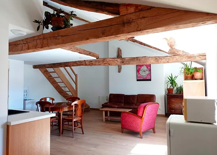 Studio de charme avec vue, en plein coeur de Florac