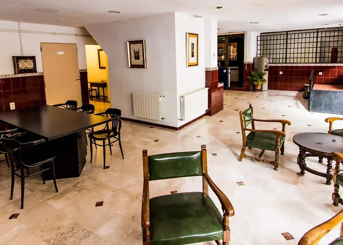 Hotel con vistas: Hostal Bocanegra