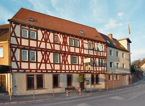 Luxushotel: Hotel Goldener Karpfen