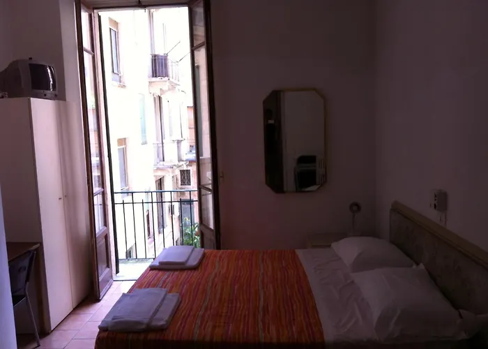 Hotel Gambara