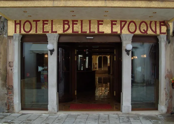 Cheap hotel: Hotel Belle Epoque
