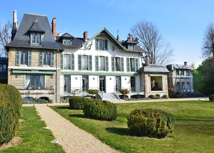 Villa Navarre - Les Collectionneurs