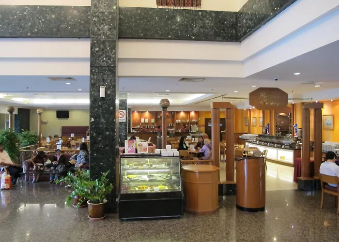 Hotel with view: Hotel Grand Continental Kuching