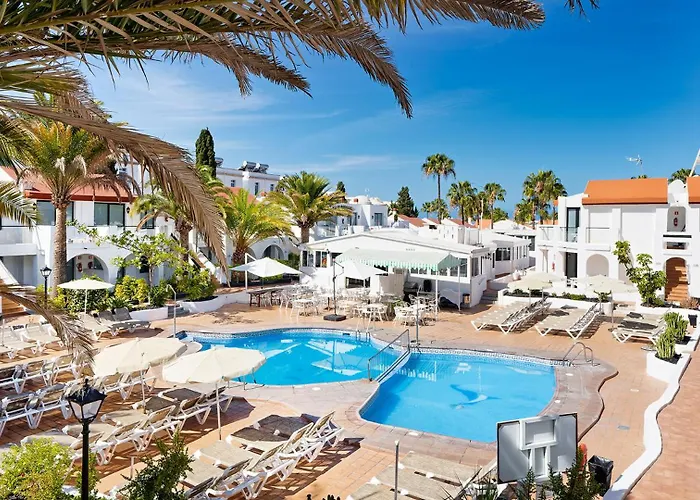 Hotel near College: Ura Hotels Nido Del Aguila