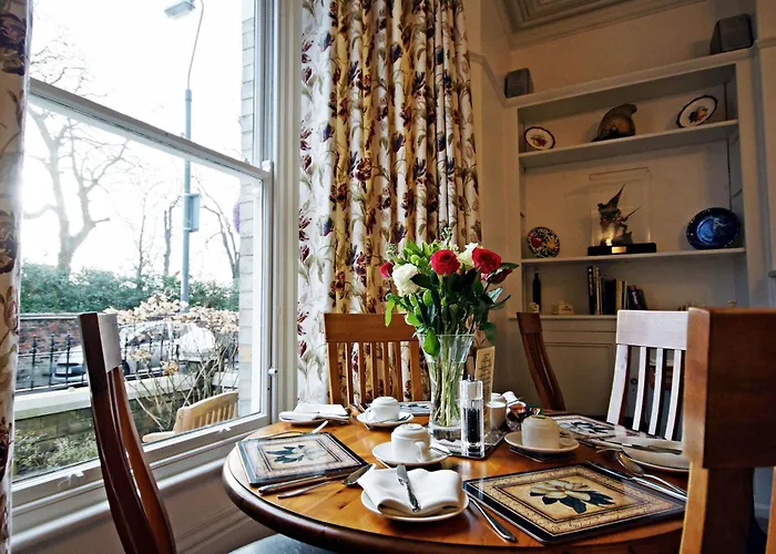 Pension Guide Bronte Guest House