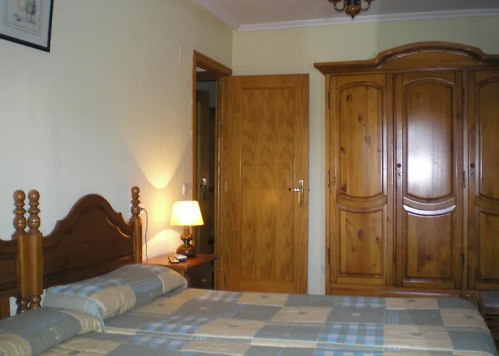 Apartamentos Turisticos Sol y Nieve