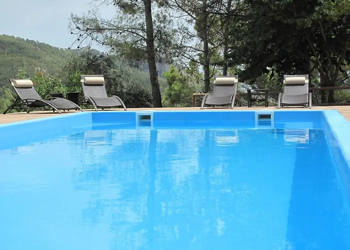 Hotel cerca del colegio: Casa Bons Aires - Adults Only