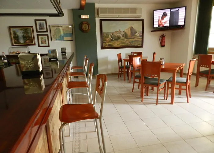 Hostal El Castell