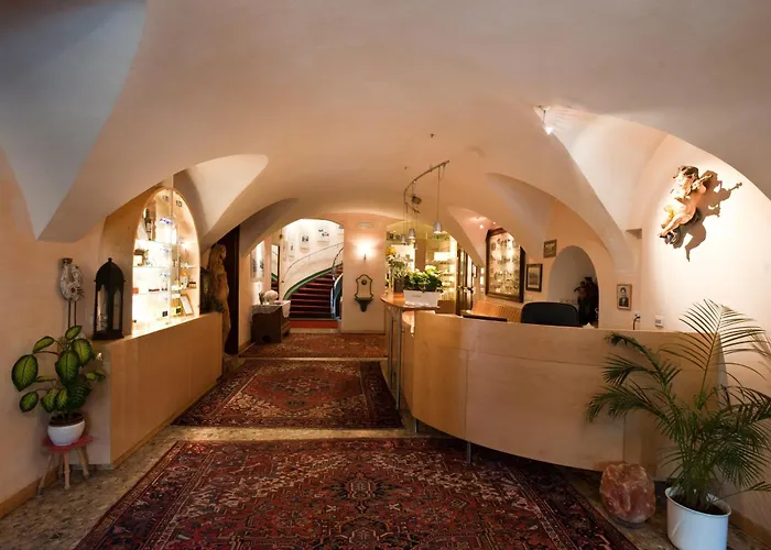 Albergo centrale: Emma Historic Hotel