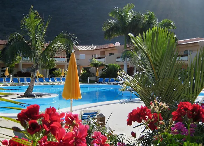 Apartamentos Jardin Del Conde