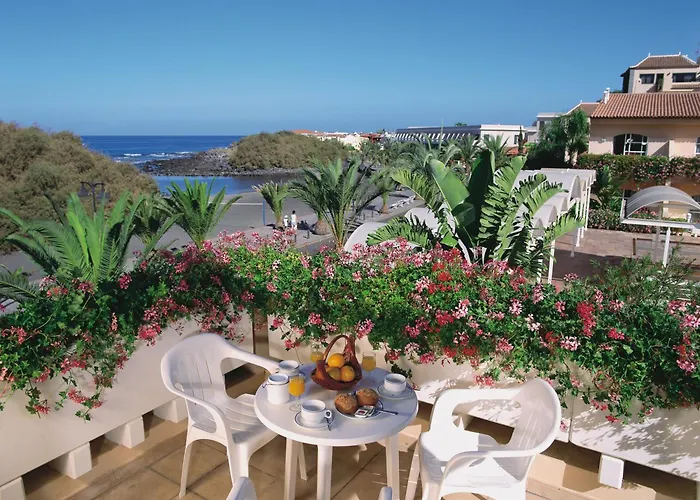 Apartamentos Jardin Del Conde