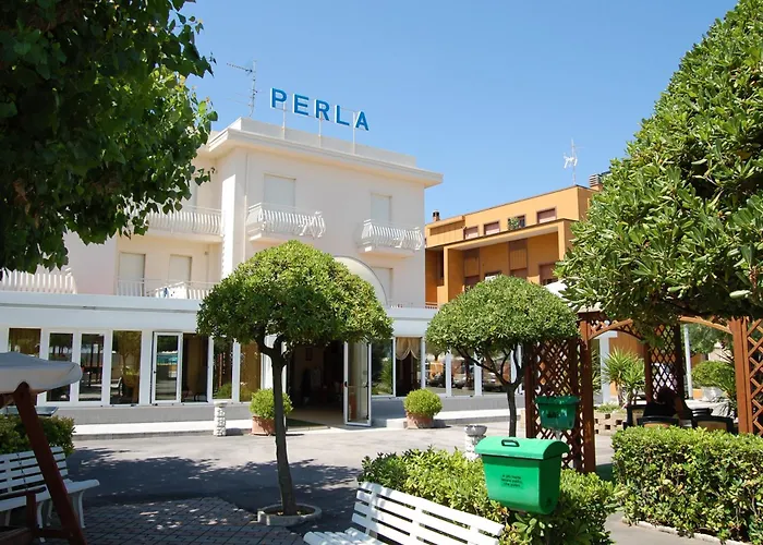 Hotel Ping Pong: Hotel Perla