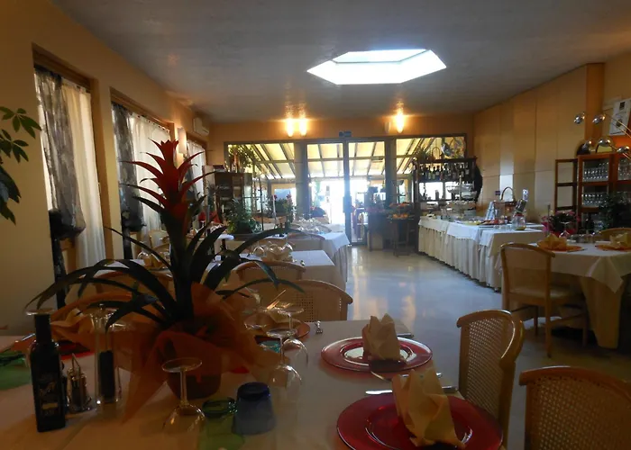 Hotel Ristorante Miralago