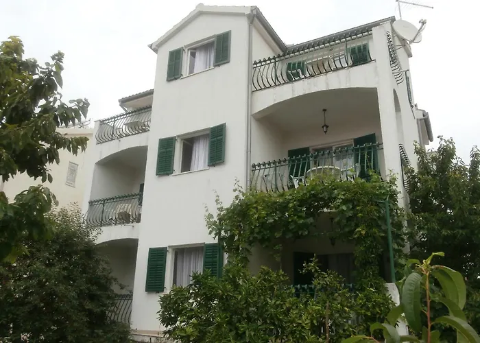 Apartments Nada