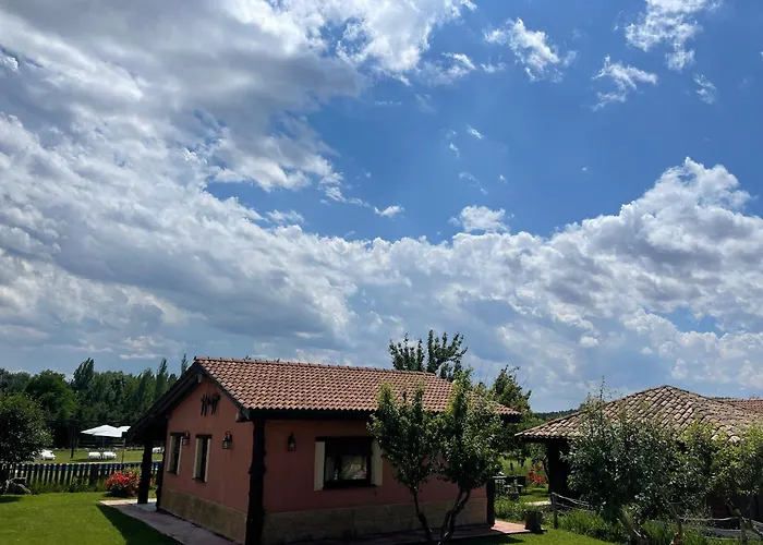 El BURGO DE OSMA ALOJAMIENTO RURAL VILLA BAGH