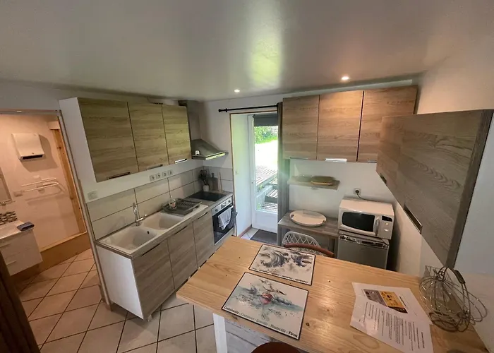 Studio indépendant avec jardin privatif