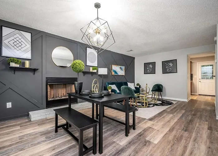 New Entire Place Cozy Quiet 2B2B Townhouse Sp1261