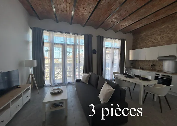 Residence A Torbia , 4 appartements de 2 à 6 personnes