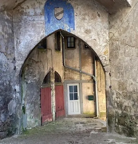 La Tour
