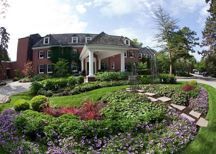 Hotel: Ivey Spencer Leadership Centre