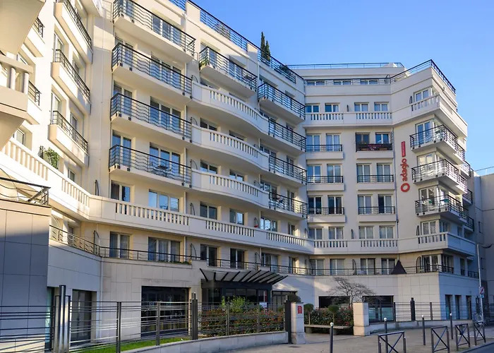 Sweet'Issy - Balcon - Parking - Climatisation - Wifi - Mybestloc