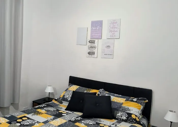 Apartamento em Condomínio fechado.
