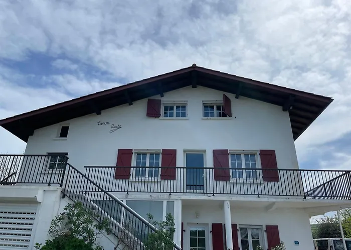 Appartement vue montagne, Espelette
