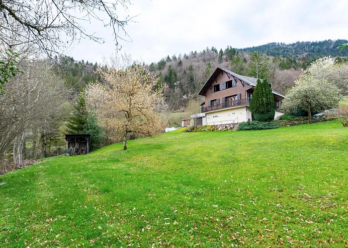 Chalet des Ormes - Maison pour 12 vue montage