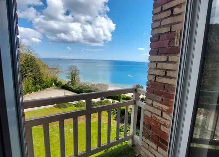 Appartement pleine vue mer au bord de la plage
