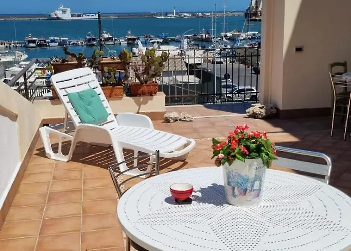 Pet Friendly hotel: Sicily Coast