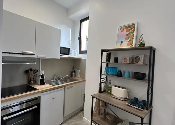 Residence A Torbia , 4 appartements de 2 à 6 personnes